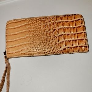 Wristlet